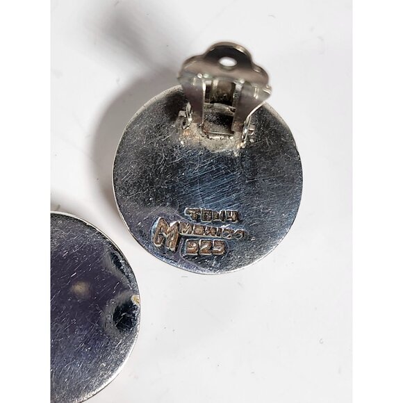 Vintage 1970s Taxco Mexico Sterling Silver & Onyx Inlay Clip-On Earrings - Picture 6 of 6